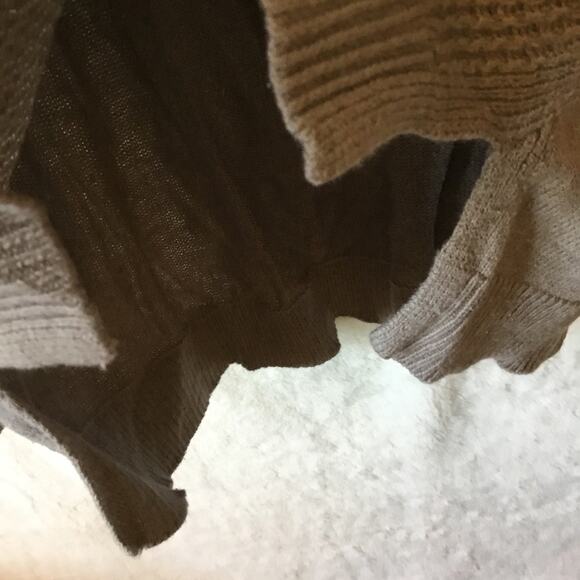 Loft Brown Hi-Low Knit Pull Over Sweater - Picture 5 of 14